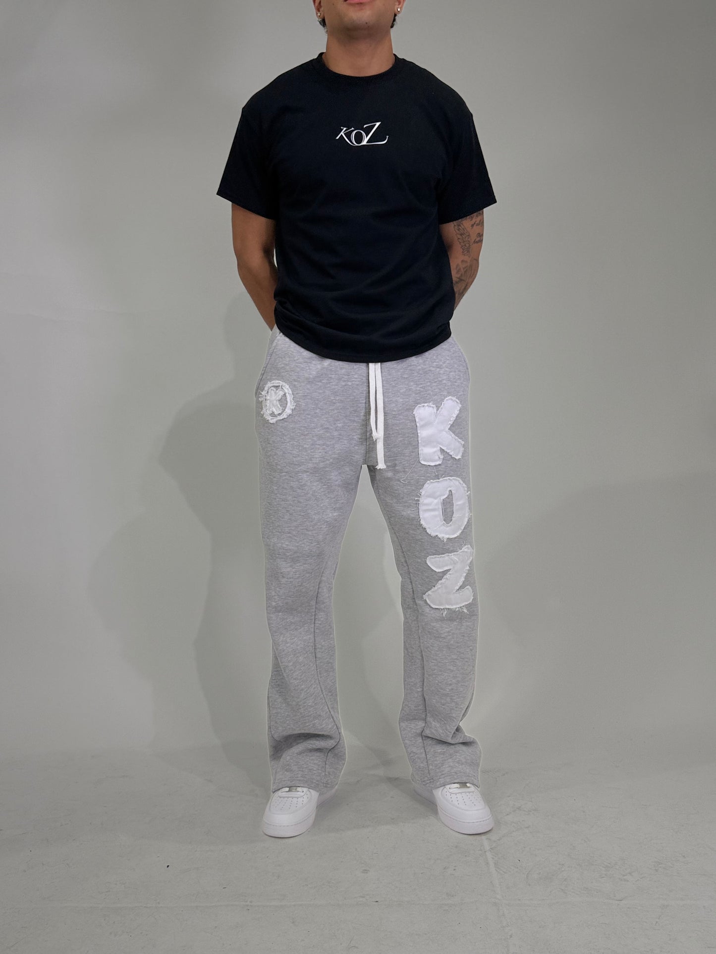 KOZ PREMIUM ESSENTIALS TEE
